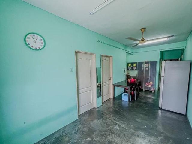 Apartment for sale in Petaling, Damansara Damai