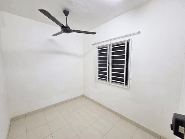 Apartment for sale in Petaling, Alam Impian