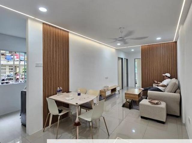 Flat for sale in Wellesley, Penang