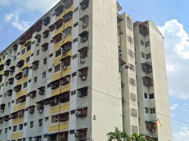 Apartment for sale in Petaling Jaya, Petaling