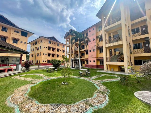 Apartment for sale in Batu Pahat, Johor