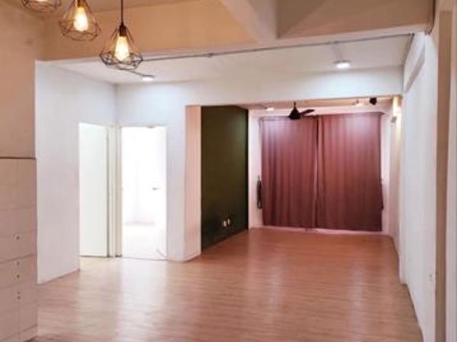 Apartment for sale in Country Heights Damansara, Kuala Lumpur