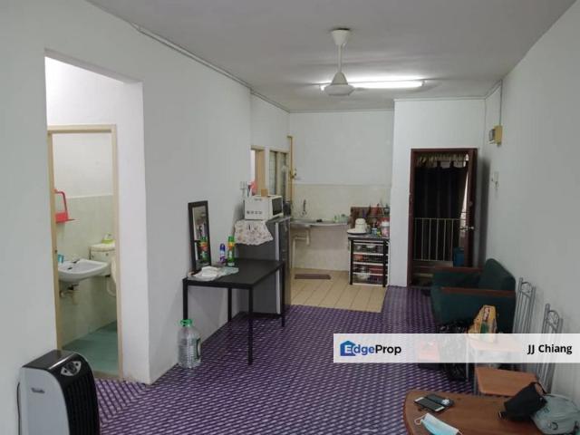 Flat for rent in Taman Desa, Kuala Lumpur