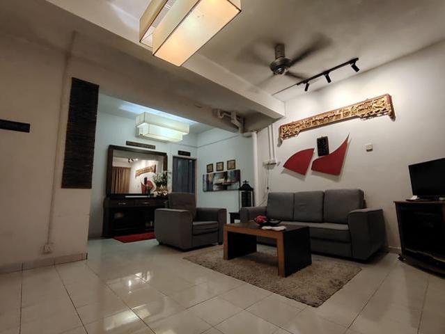 Apartment for sale in Malaka