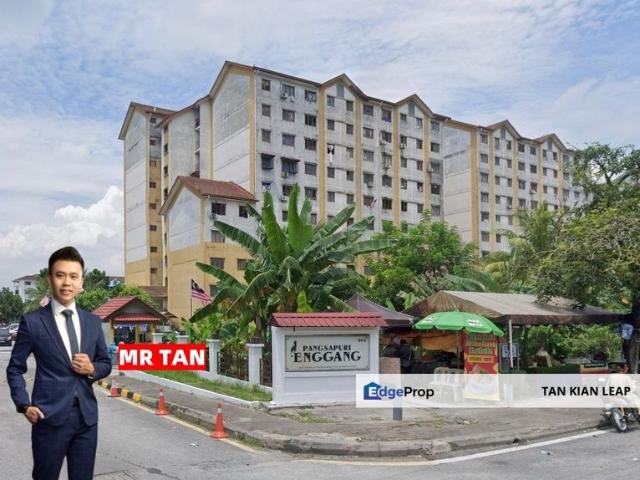 Flat for sale in Petaling, Subang Jaya
