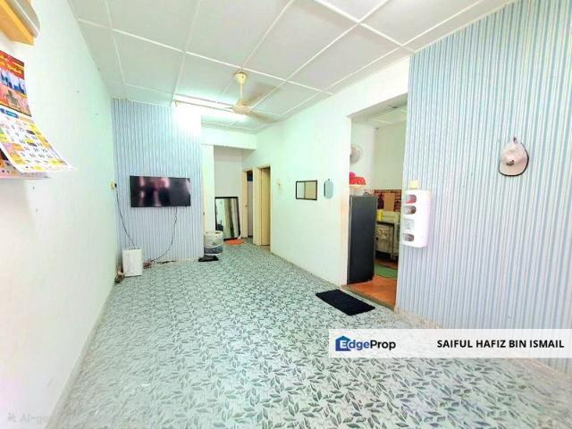 Flat for sale in Petaling, Subang Jaya