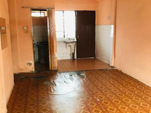 Apartment for sale in Petaling, Damansara Damai