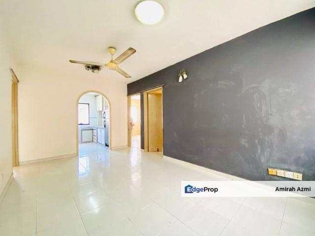 Condominium for sale in Langat, Selangor
