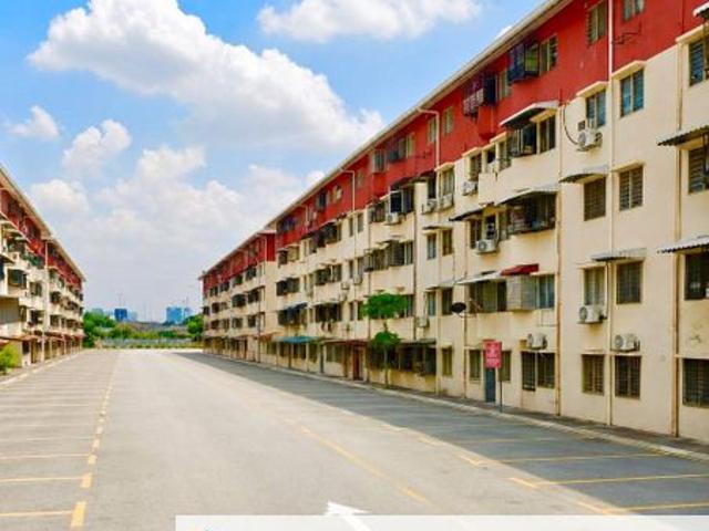 Condominium for sale in Langat, Selangor