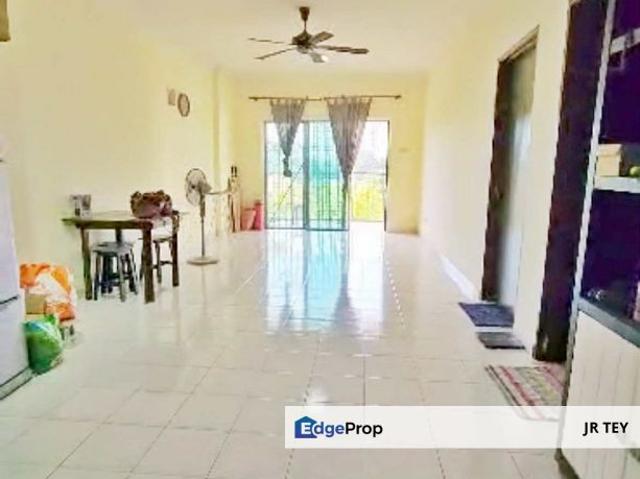 Condominium for sale in Petaling, Alam Impian