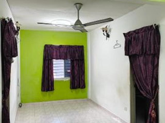 Flat for rent in Langat, Selangor