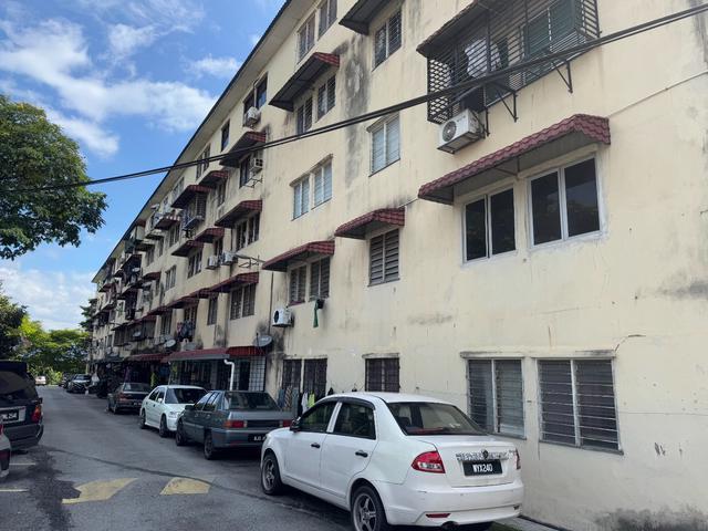 Flat for sale in Langat, Selangor