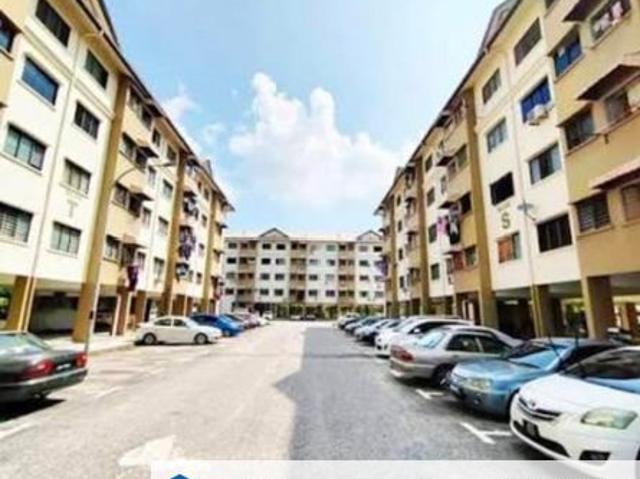Flat for sale in Bukit Ledang, Johor