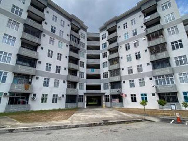 Apartment for sale in Malaka