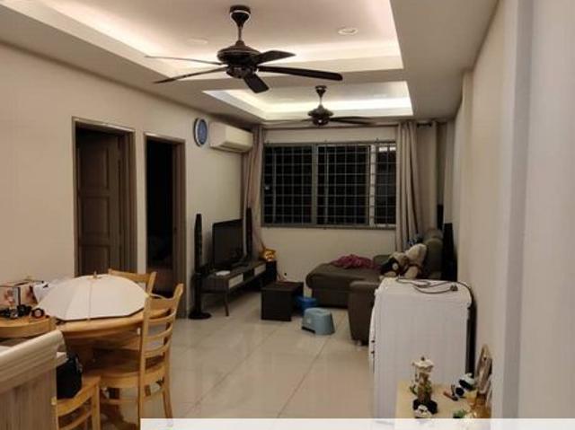 Flat for sale in Petaling, Subang Jaya