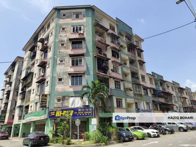 Flat for sale in Tanjong Sepat, Selangor