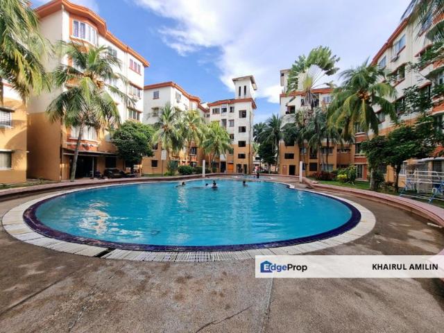 Condominium for sale in Petaling, Alam Impian