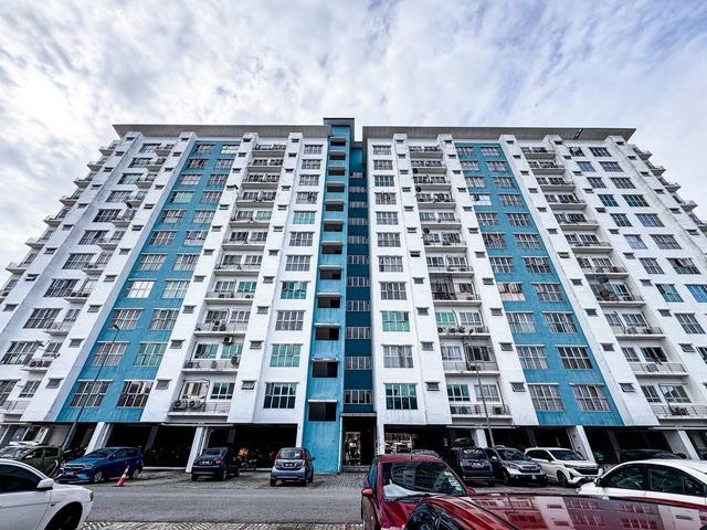 Apartment for sale in Tanjong Sepat, Selangor