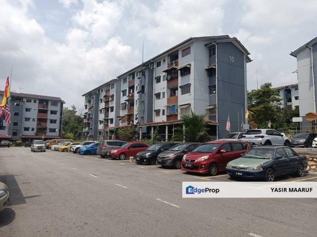 Flat for sale in Kajang, Langat
