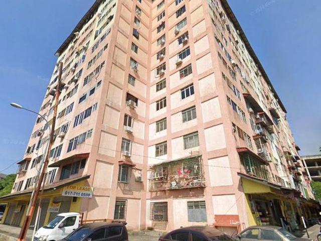 Flat for sale in Petaling, Subang Jaya