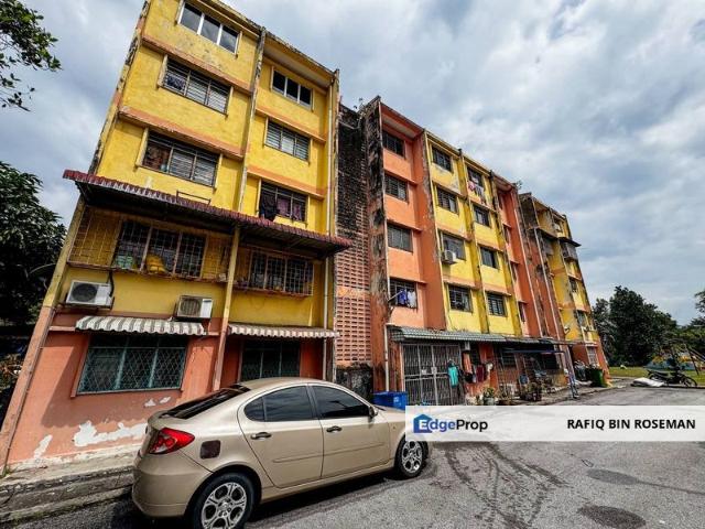 Flat for sale in Langat, Selangor
