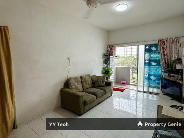 Flat for sale in Ujong Pasir, Malaka