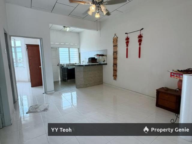 Condominium for sale in Ujong Pasir, Malaka