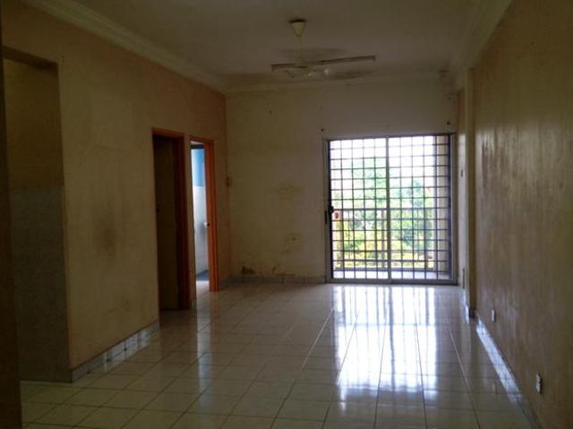 Apartment for sale in Kajang, Langat