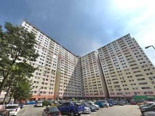 Apartment for sale in Petaling, Damansara Damai