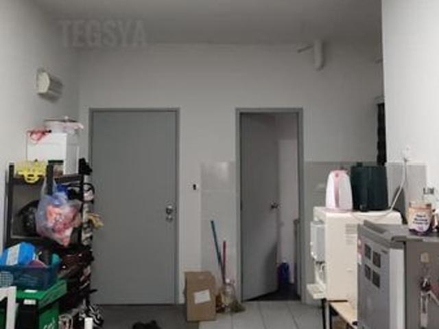 Flat for sale in Alam Impian, Selangor