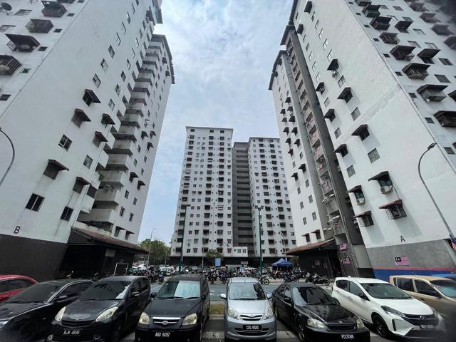 Apartment for sale in Petaling, Alam Impian