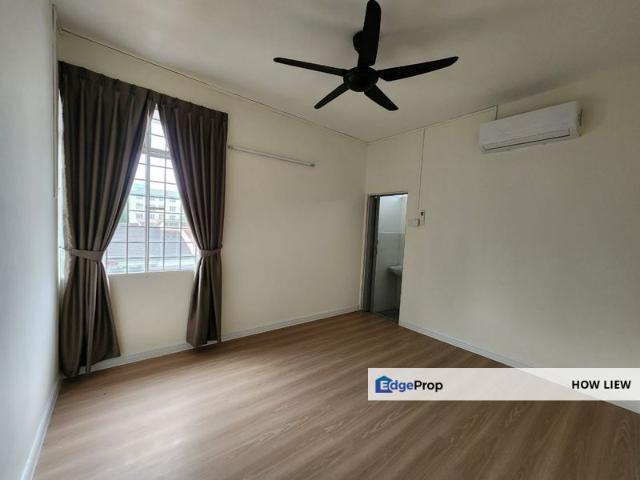 Condominium for rent in Malaka