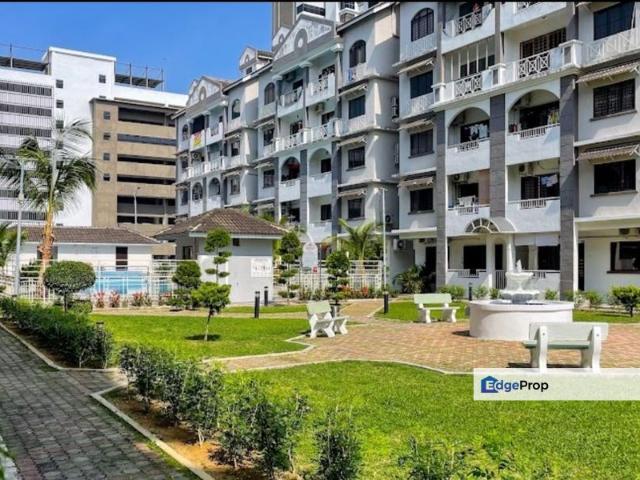 Flat for sale in Malaka