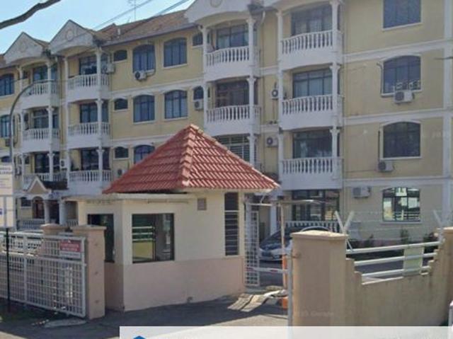 Condominium for sale in Malaka