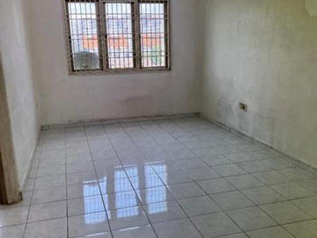 Apartment for sale in Kajang, Langat