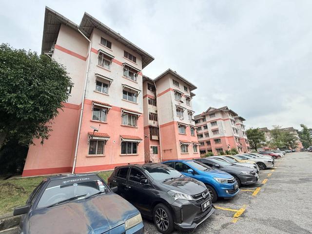 Apartment for sale in Petaling, Alam Impian