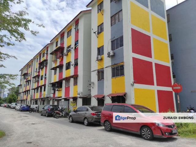 Flat for sale in Petaling, Subang Jaya