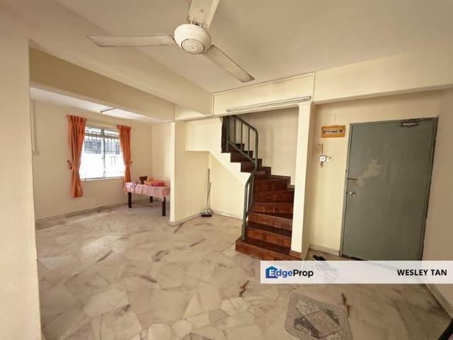 Condominium for rent in Malaka
