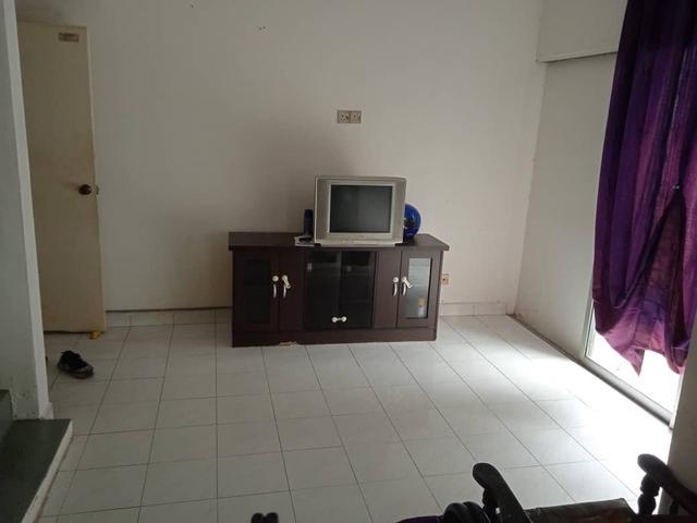 Apartment for sale in Malaka