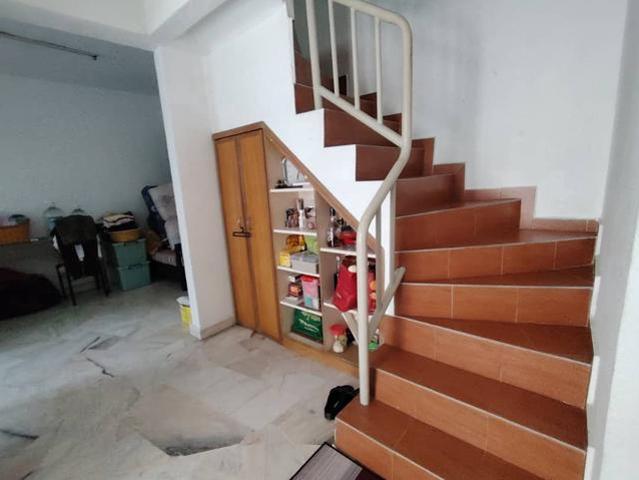 Apartment for sale in Malaka