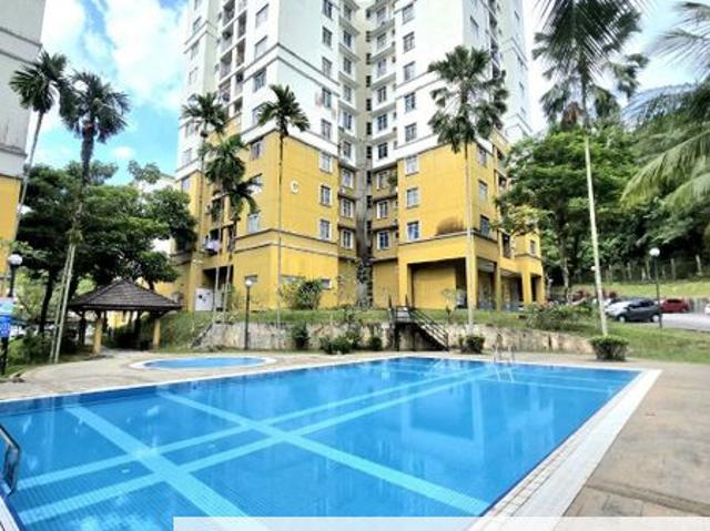 Condominium for sale in Langat, Selangor