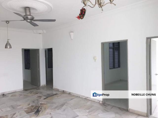 Condominium for sale in Petaling, Subang Jaya