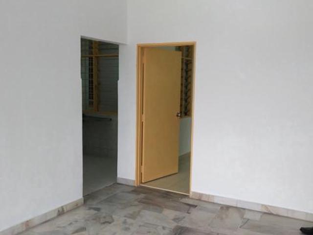 Apartment for sale in Petaling, Damansara Damai