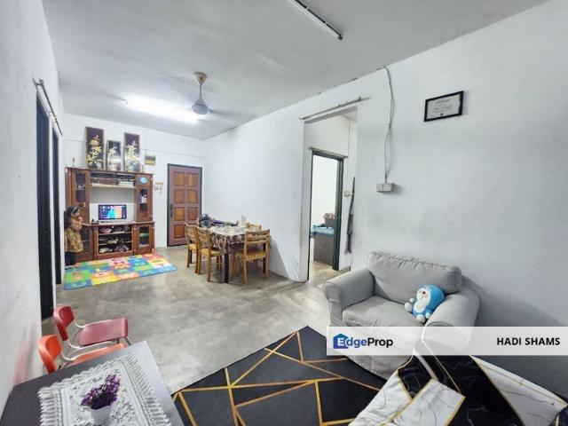 Flat for sale in Selayang, Selangor