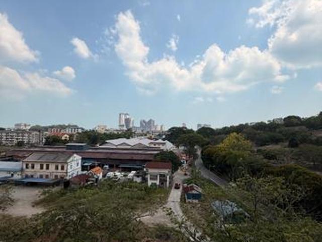 Apartment for sale in Malaka