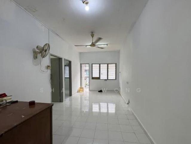 Flat for sale in Country Heights Damansara, Kuala Lumpur