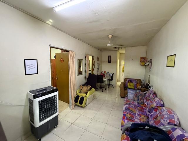 Apartment for sale in Petaling, Damansara Damai