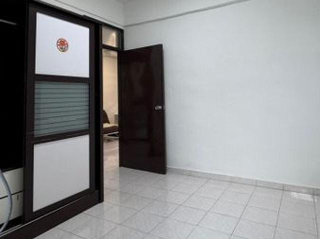 Condominium for sale in Wellesley, Penang