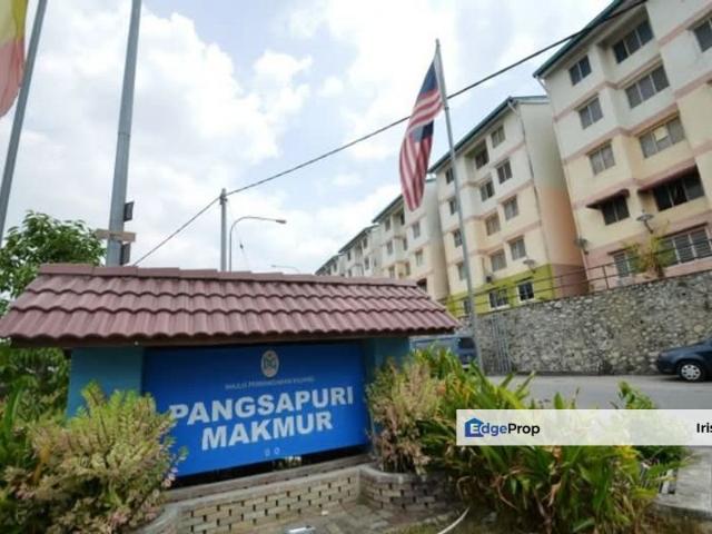 Flat for sale in Saujana Impian, Majlis Perbandaran Kajang