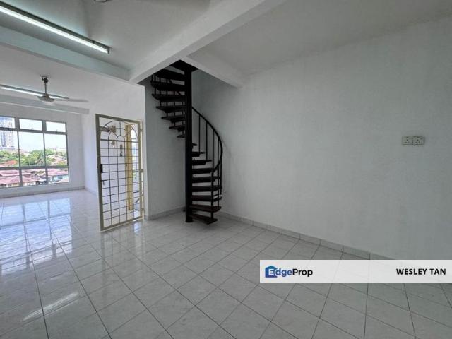 Condominium for sale in Malaka